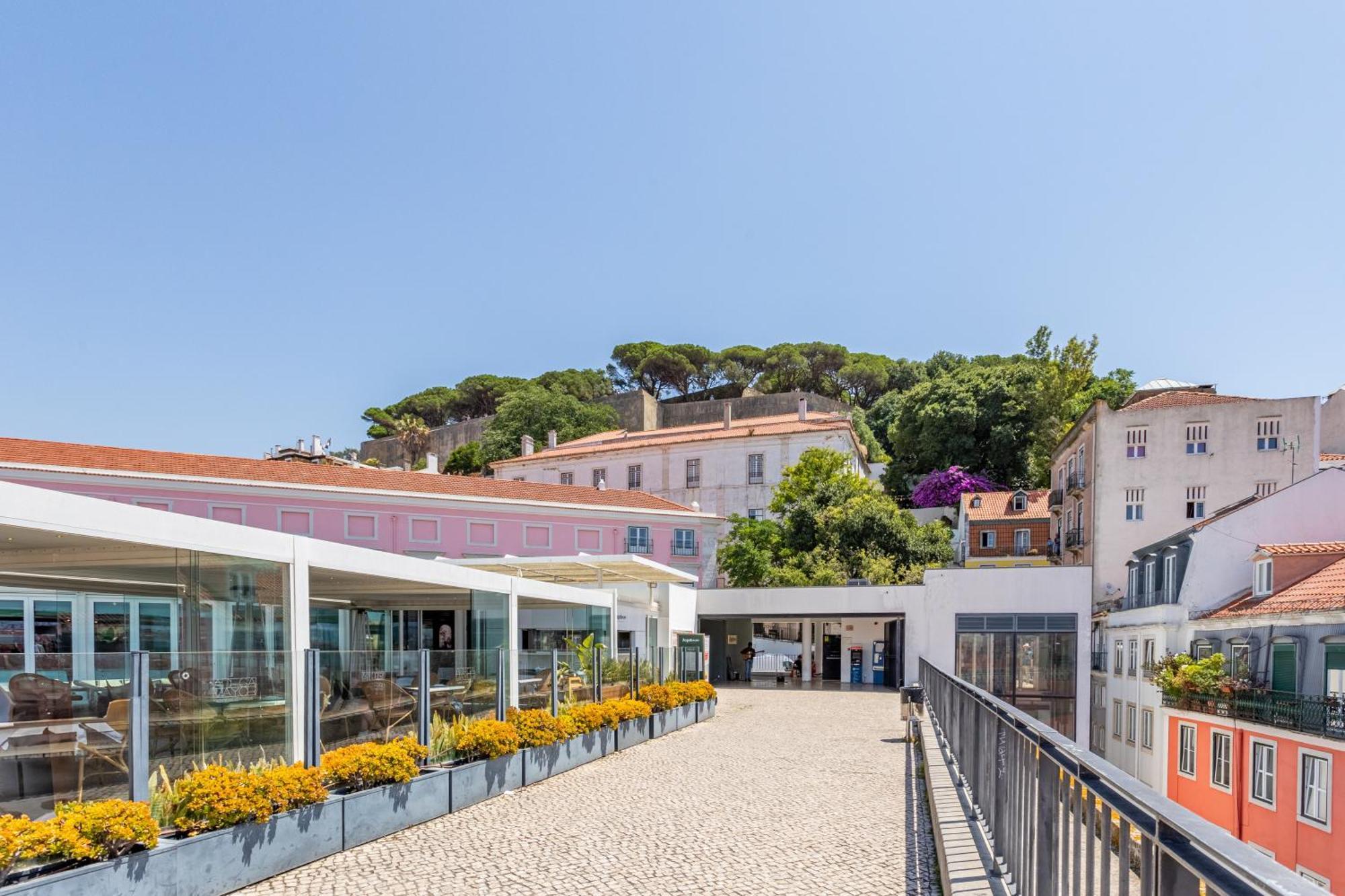 Gralhas Suites Lisbona Esterno foto