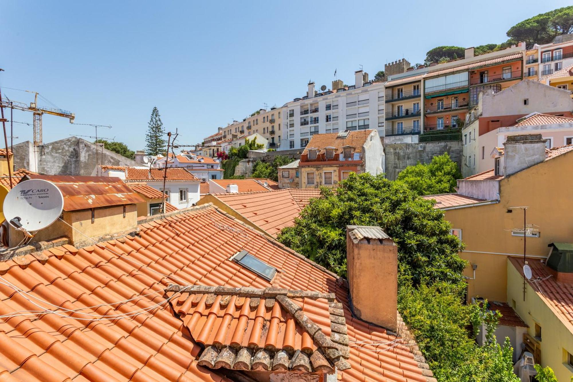 Gralhas Suites Lisbona Esterno foto