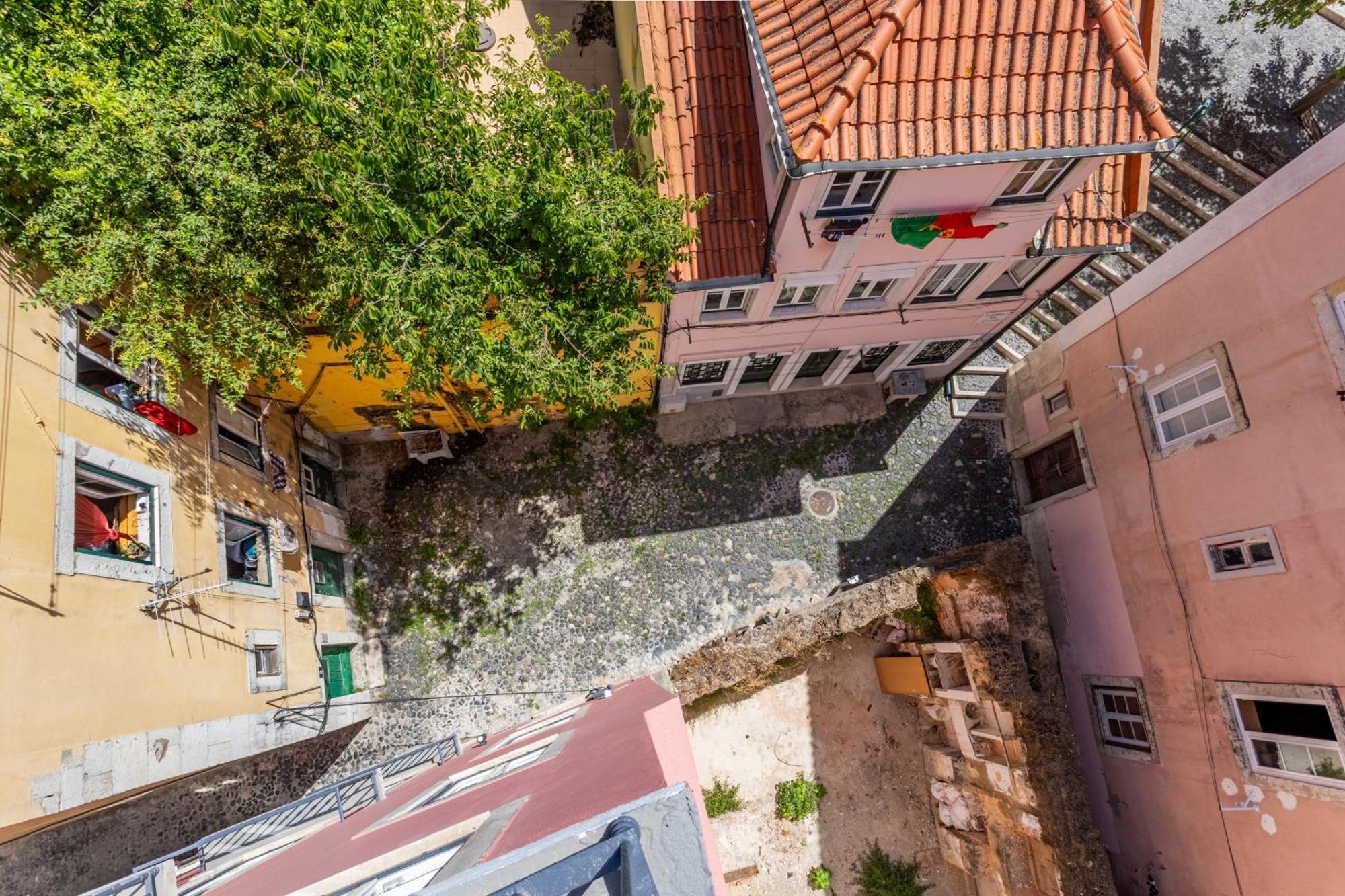 Gralhas Suites Lisbona Esterno foto