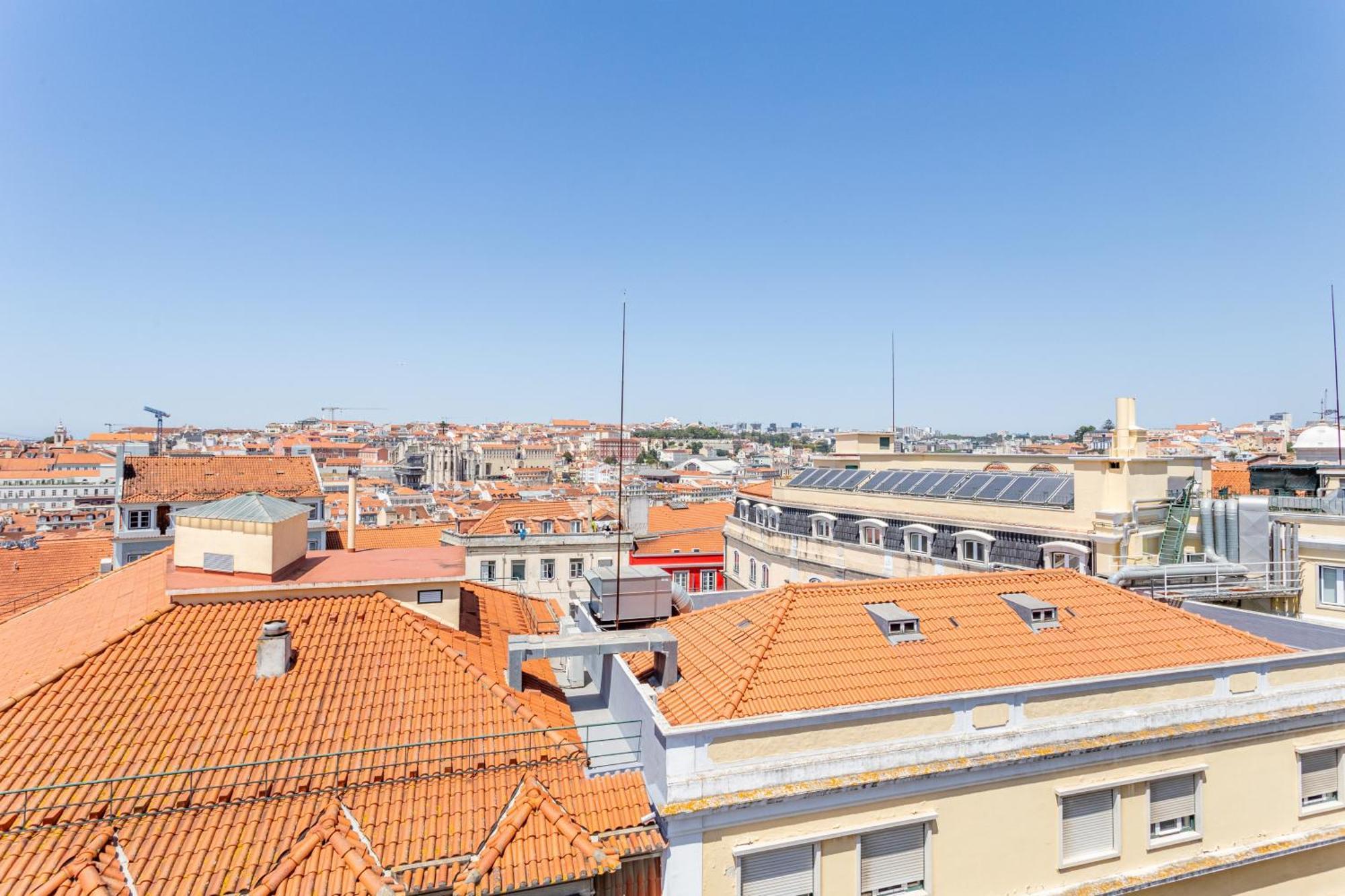 Gralhas Suites Lisbona Esterno foto