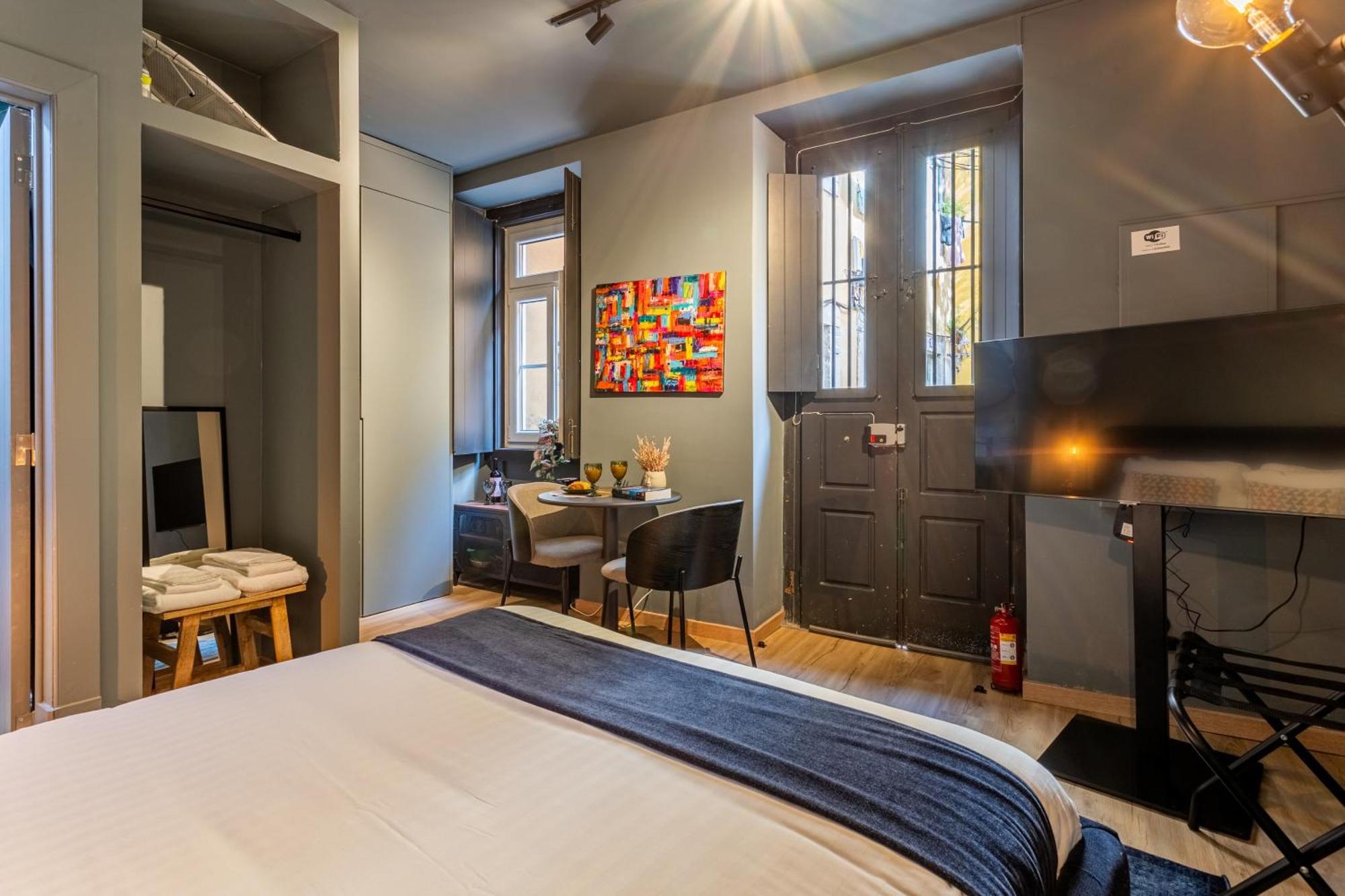 Gralhas Suites Lisbona Esterno foto